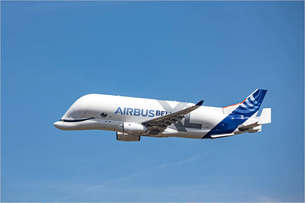Detail Airbus A380 Double Decker Aircraft Exterior Number 5