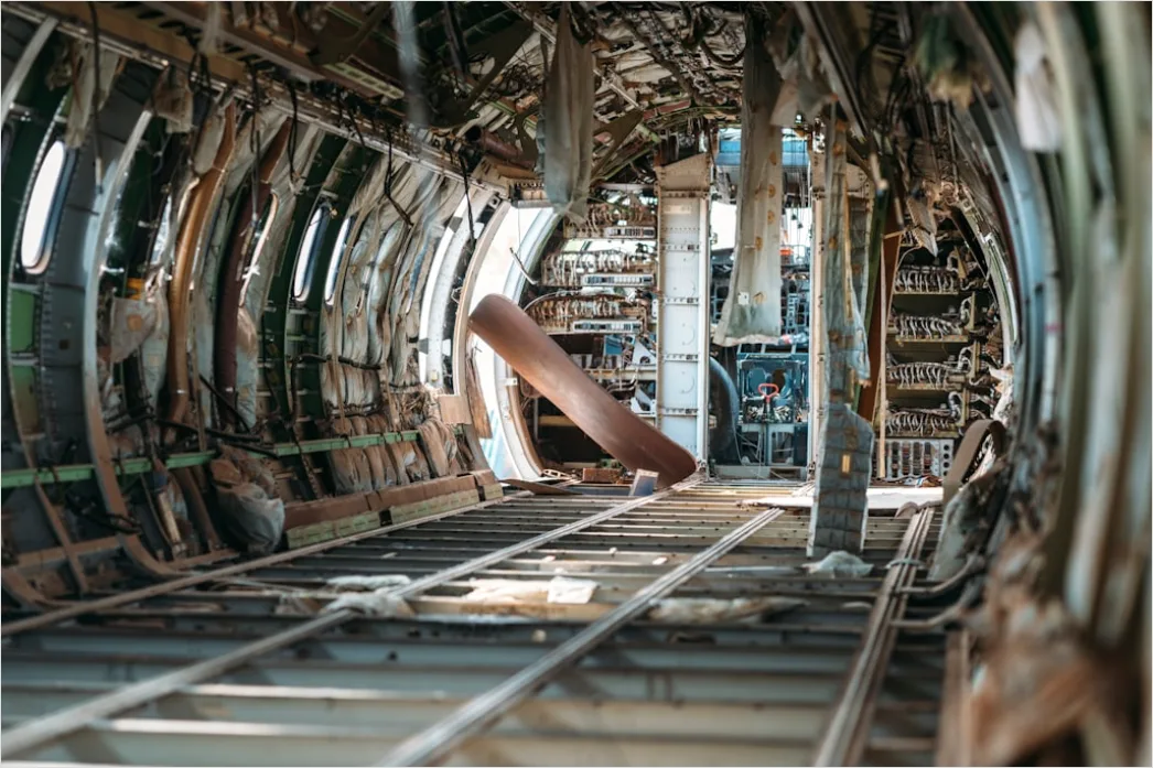Detail Aircraft Maintenance Engineer Inspecting Engine Number 8