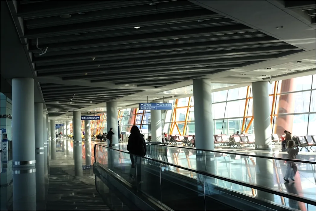 Detail Airport Terminal Interior Busy Travel Scene Number 4