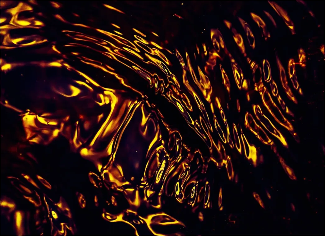 Detail Alkohol Ink Abstrakt Dunkle Farben Gold Number 17