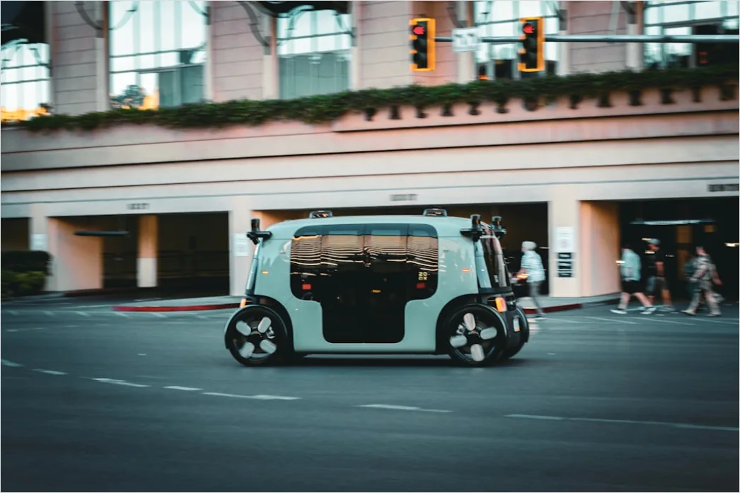 Autonomous Bus Concept Smart City Future 8721
