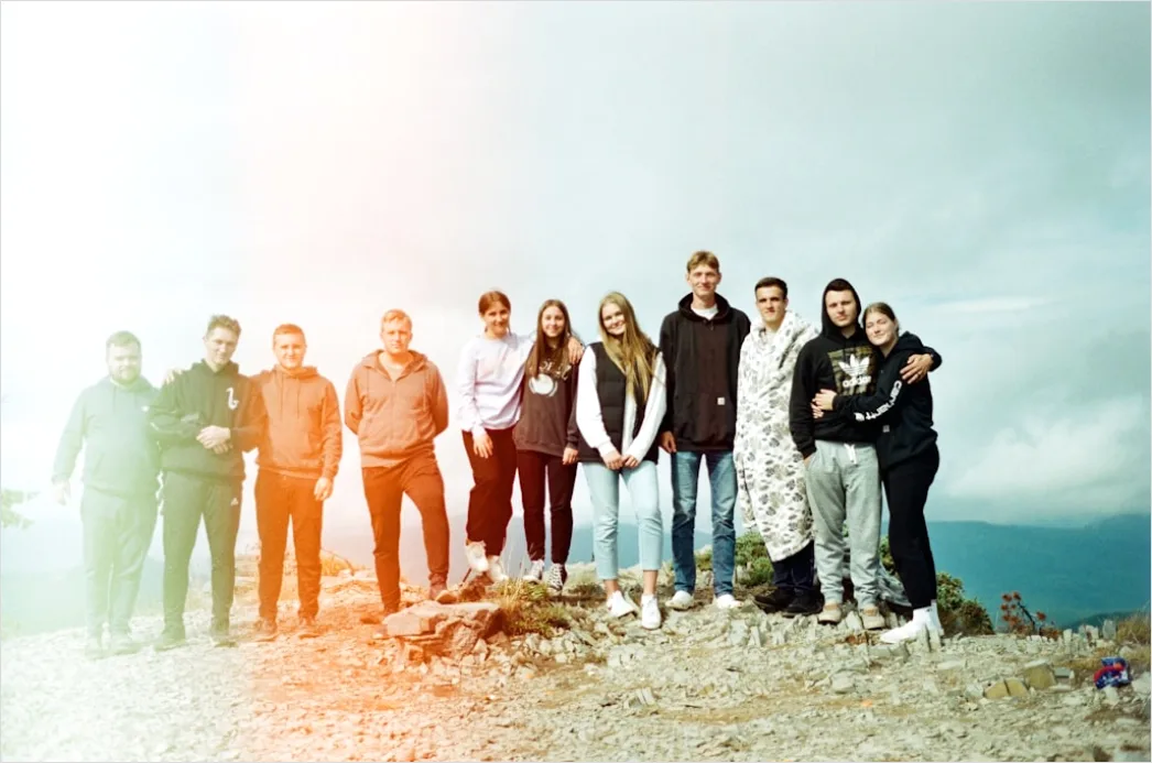 Detail Brautjungfern Gruppe Portrait Outdoor Lachen Number 3