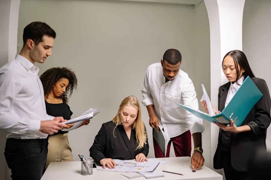 Detail Business Team Portrait Diverse Group Office Setting Number 19