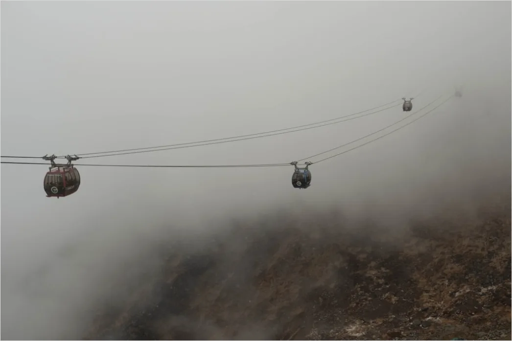 Detail Cable Car Ascending Mountain Scenic Route Number 15