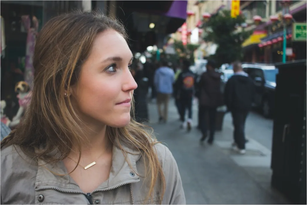 Detail Candid Street Portrait Urban Environment Natural Light Number 5