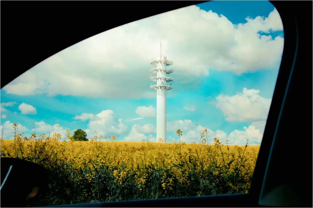 Detail Car Interior Panoramic Sunroof Open Sky Number 7