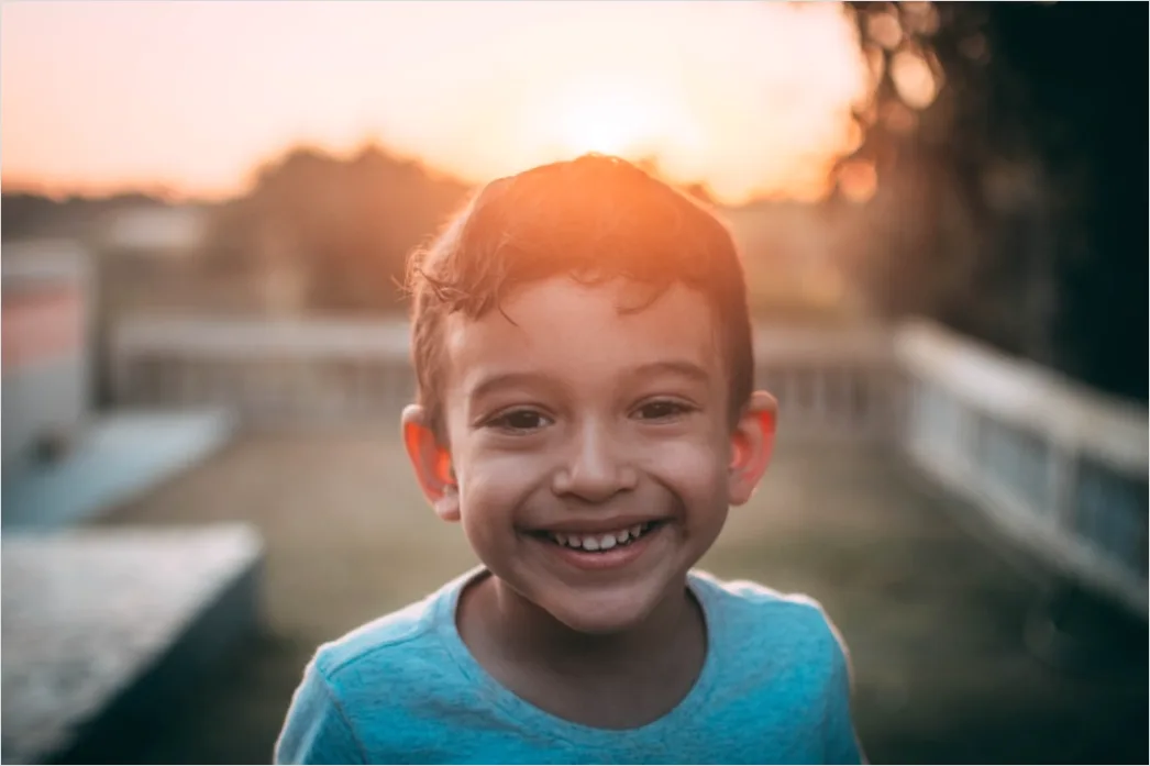 Detail Child Portrait Genuine Smile Natural Light Outdoor Number 14