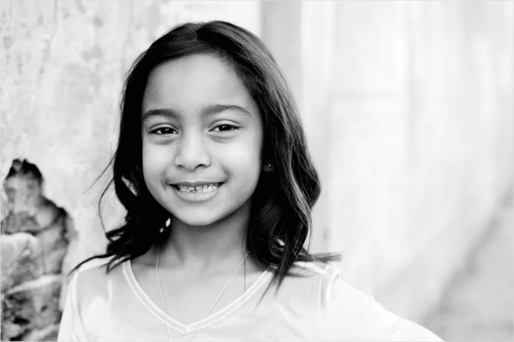 Detail Child Portrait Genuine Smile Natural Light Outdoor Number 18