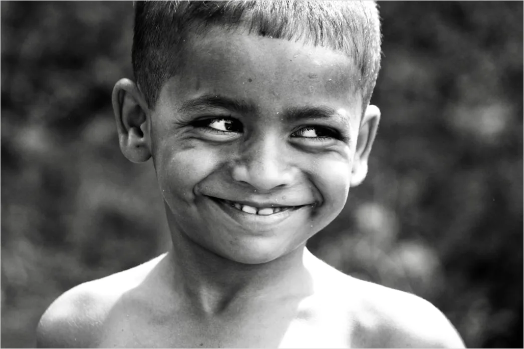 Detail Child Portrait Genuine Smile Natural Light Outdoor Number 19