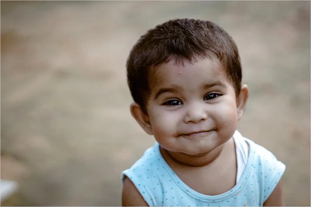 Detail Child Portrait Genuine Smile Natural Light Outdoor Number 6