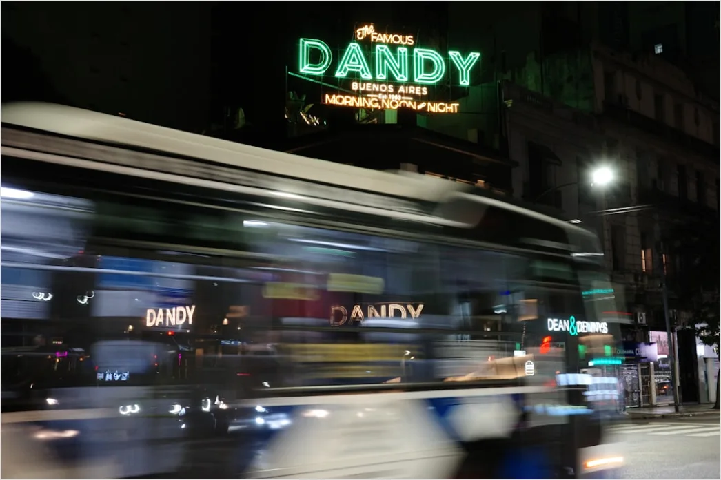 Detail City Bus Driving Urban Street Rush Hour Number 14