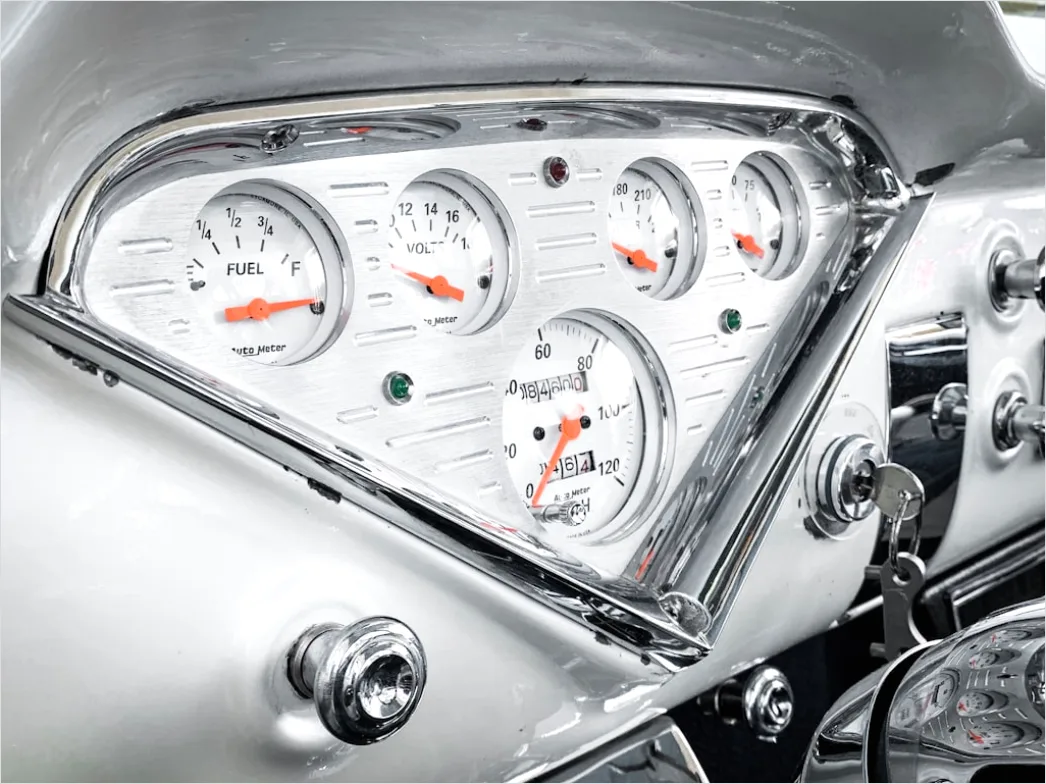 Detail Classic Car Speedometer Dashboard Detail Number 2