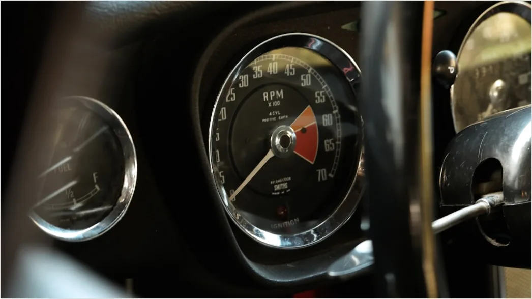 Detail Classic Car Speedometer Dashboard Detail Number 15