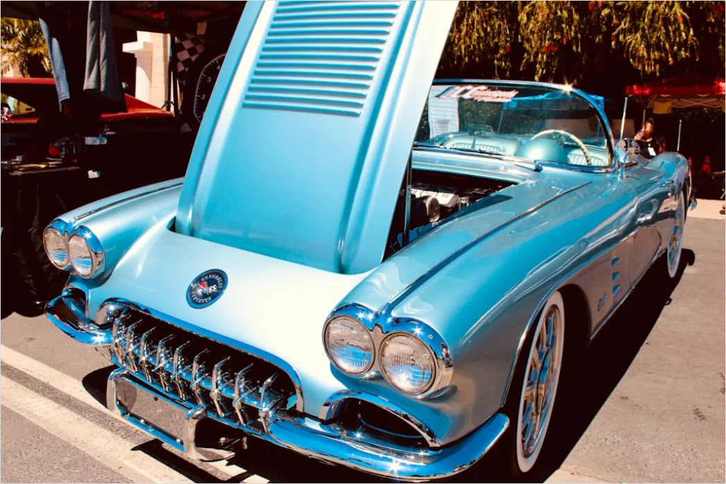Detail Classic Chevrolet Camaro Parked At Car Show Number 12