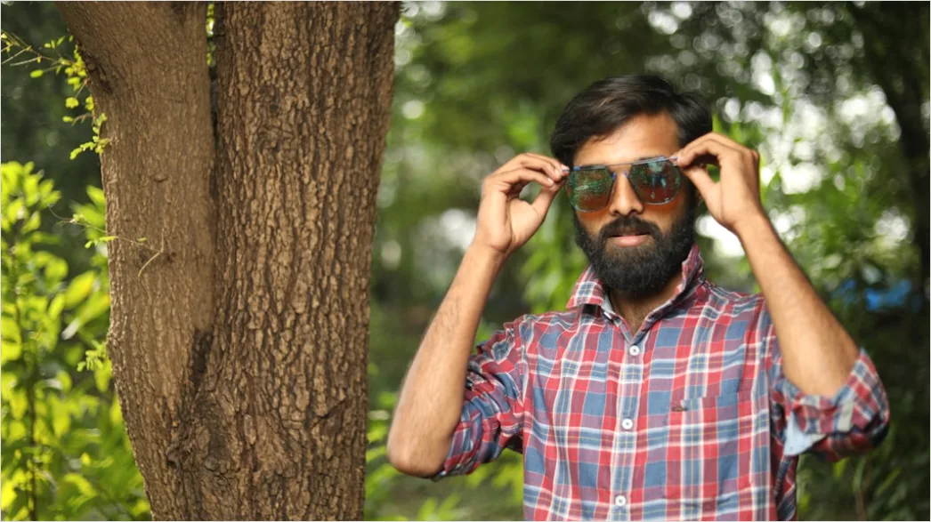 Detail Confident Man Portrait Natural Light Outdoor Casual Number 11