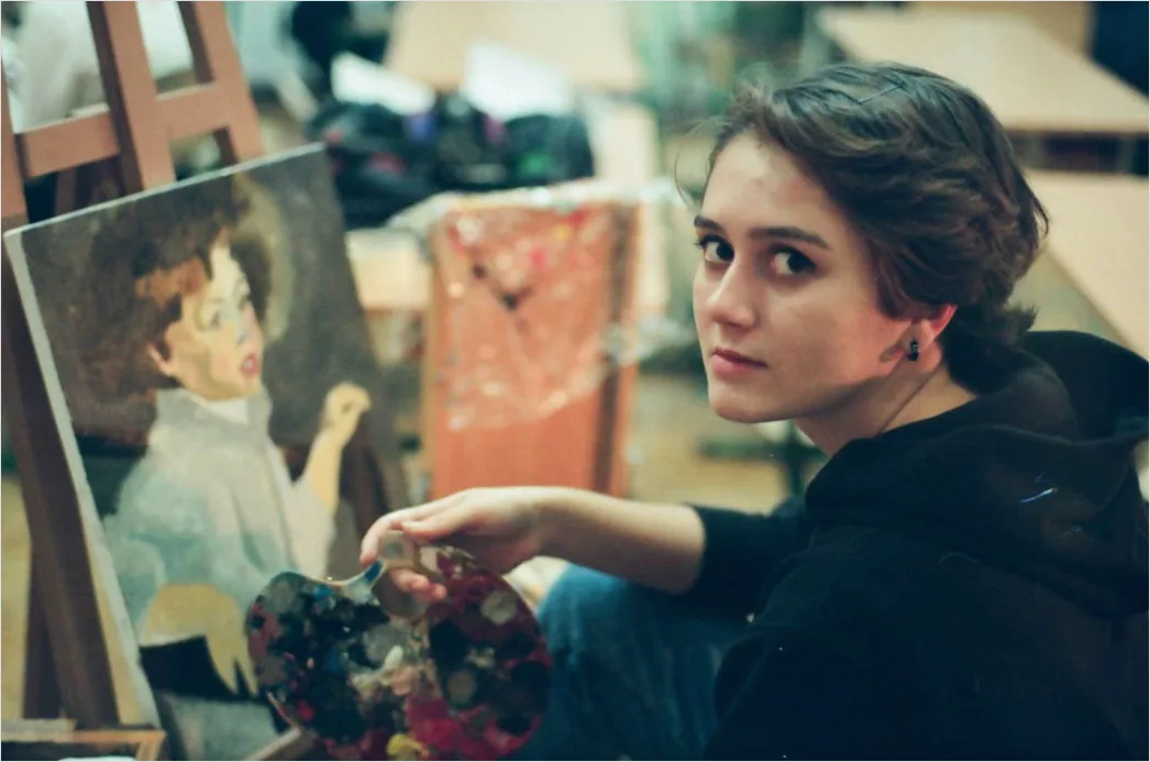 Detail Creative Woman Portrait Artist Studio Environment Number 11