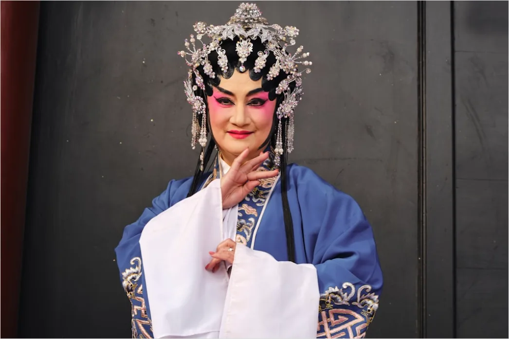 Detail Cultural Dance Performer Portrait Traditional Costume Number 12