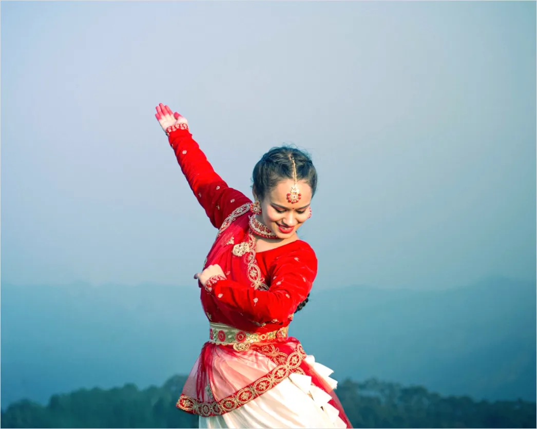 Detail Cultural Dance Performer Portrait Traditional Costume Number 16