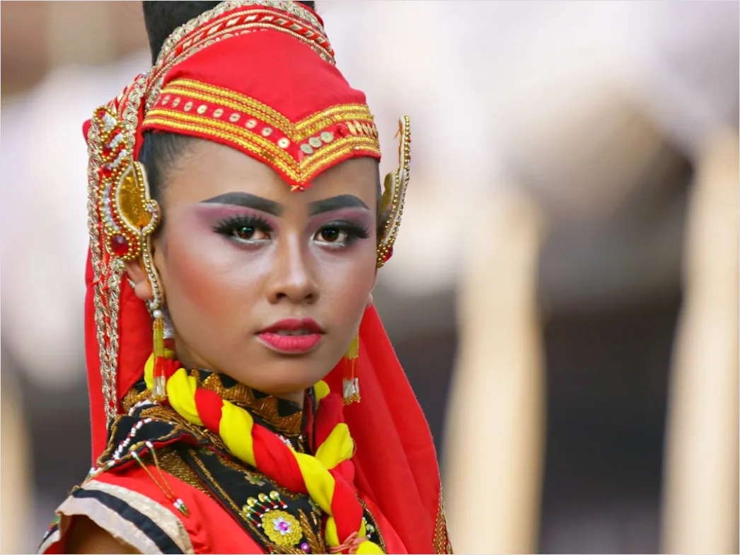 Detail Cultural Dance Performer Portrait Traditional Costume Number 3