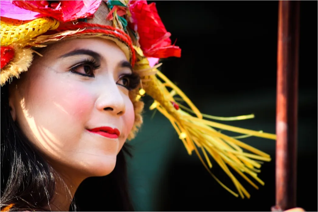 Detail Cultural Dance Performer Portrait Traditional Costume Number 4