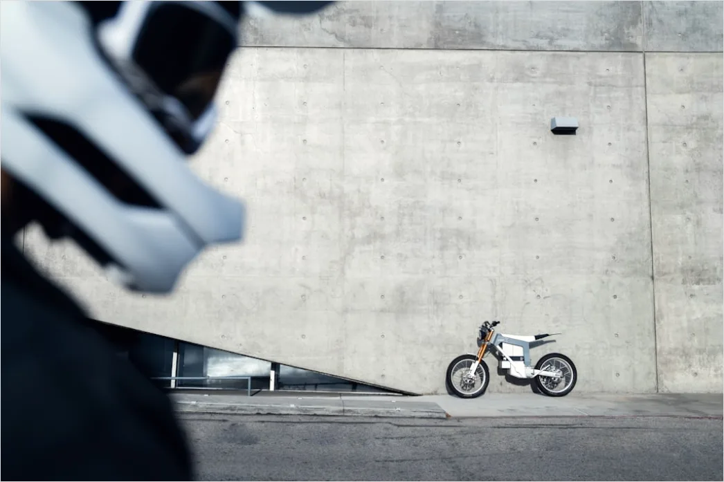 Detail Electric Motorcycle Charging Urban Environment Number 2