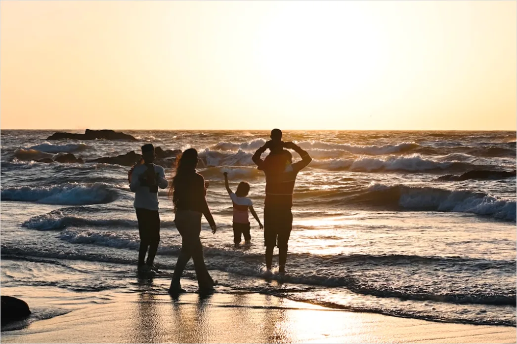 Family Portrait Beach Sunset Golden Hour 15cc