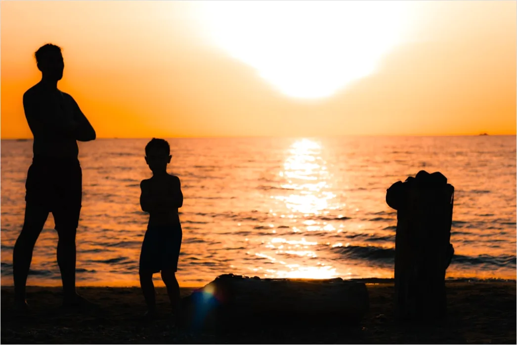 Detail Family Portrait Beach Sunset Golden Hour Number 11