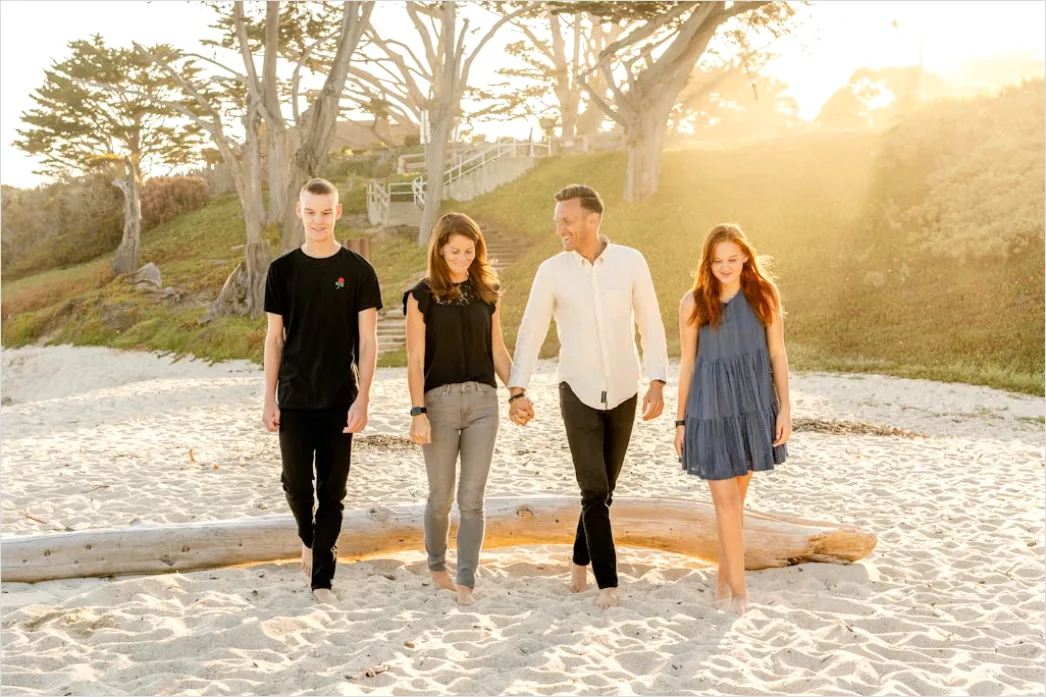Detail Family Portrait Beach Sunset Golden Hour Number 10