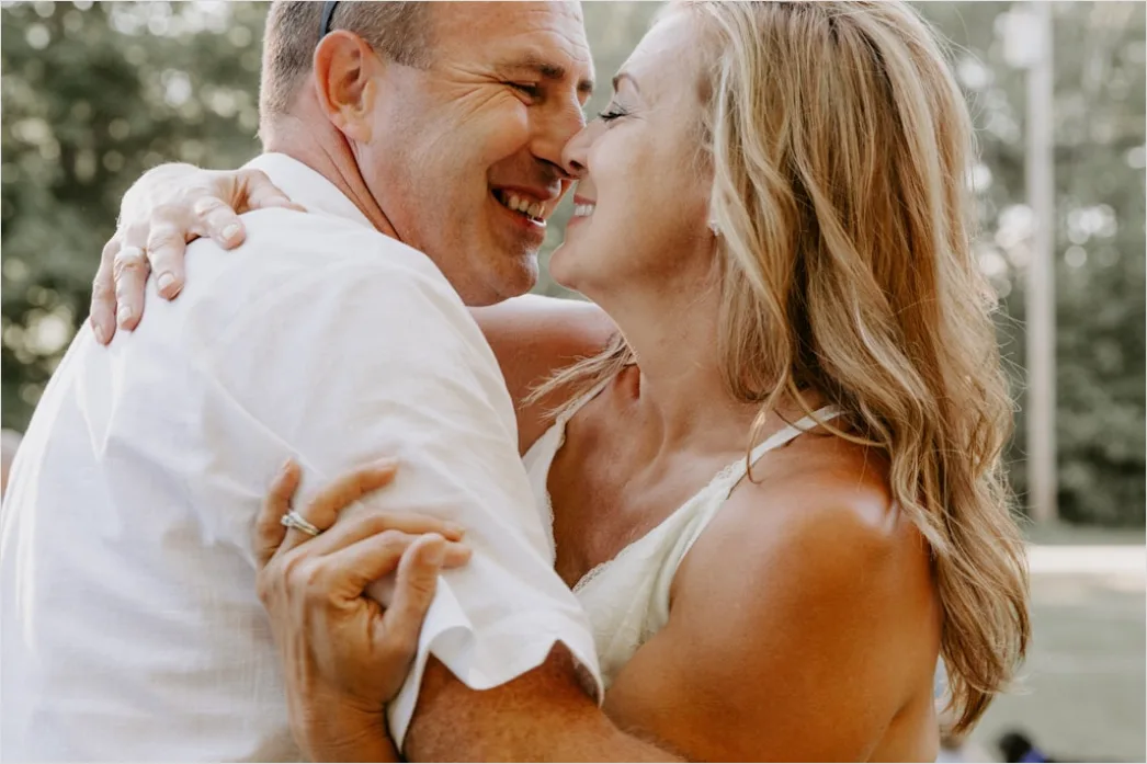 Detail Father And Daughter Portrait Laughing Outdoor Number 12