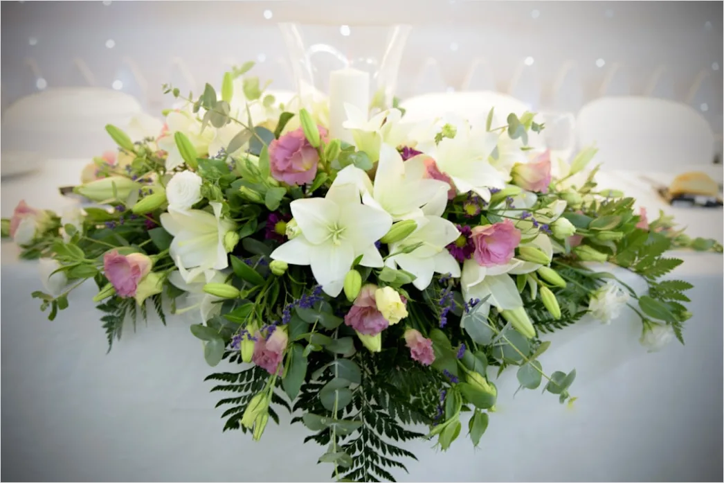 Detail Hochzeit Blumenschmuck Gesteck Tisch Elegant Number 6