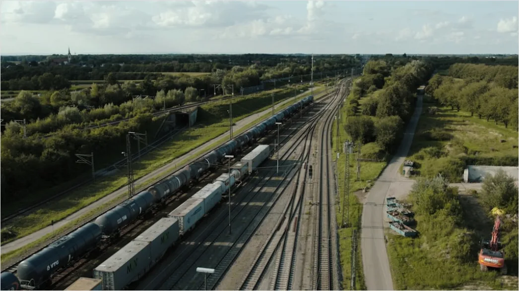 Detail Intermodal Transport Container Ship And Train Number 15