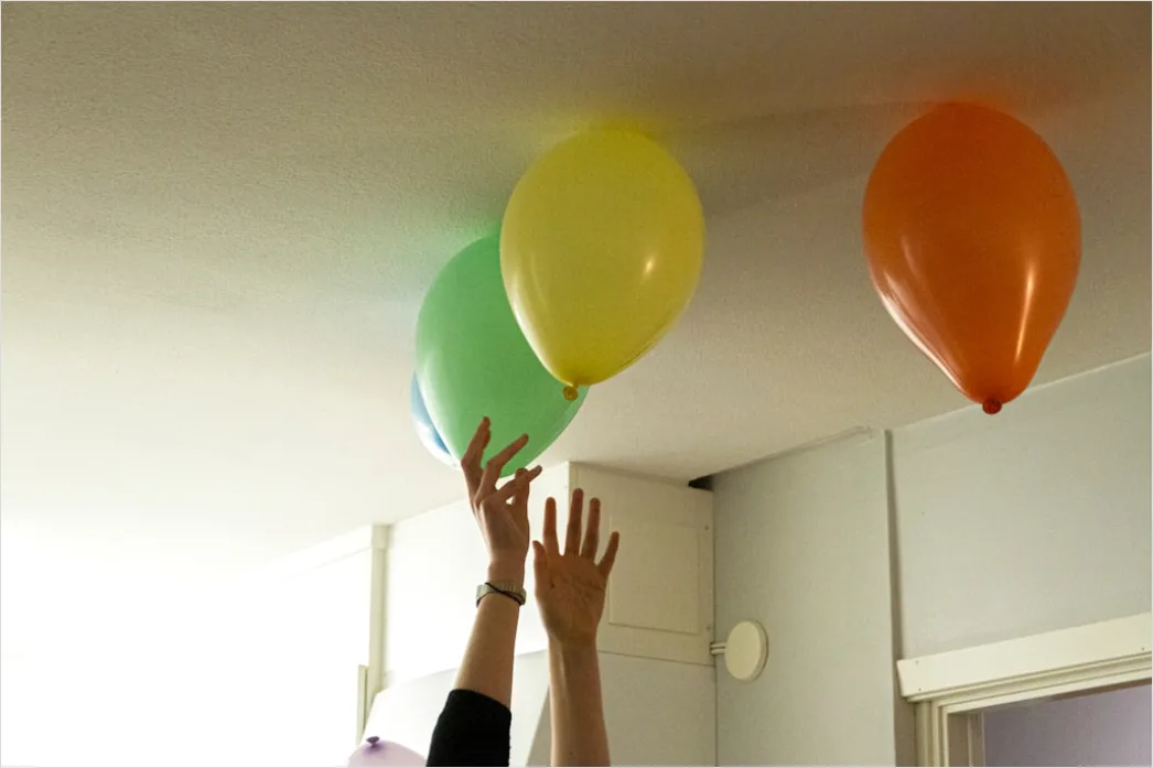 Detail Kindergeburtstag Dekoration Bunt Luftballons Tisch Number 13