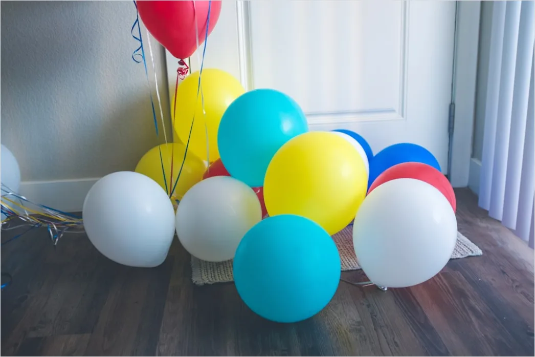 Detail Kindergeburtstag Dekoration Bunt Luftballons Tisch Number 6