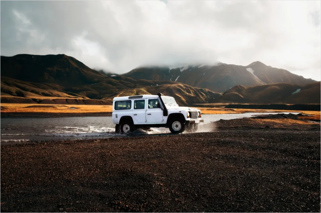 Land Rover Defender Crossing River Off Road 7ac3