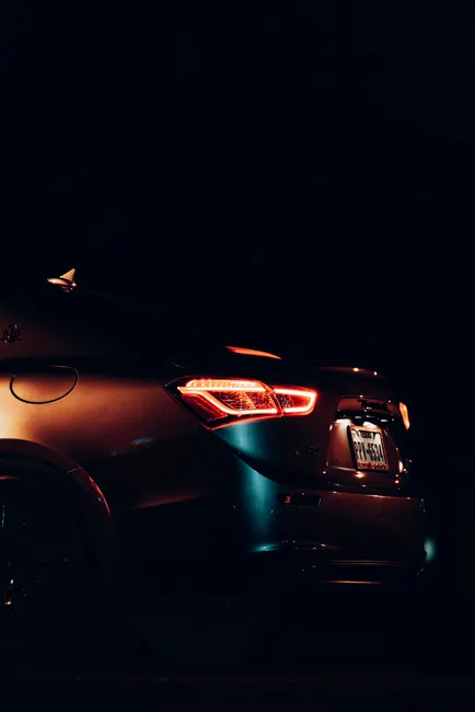 Detail Maserati Luxury Sedan Parked City Street Night Number 11
