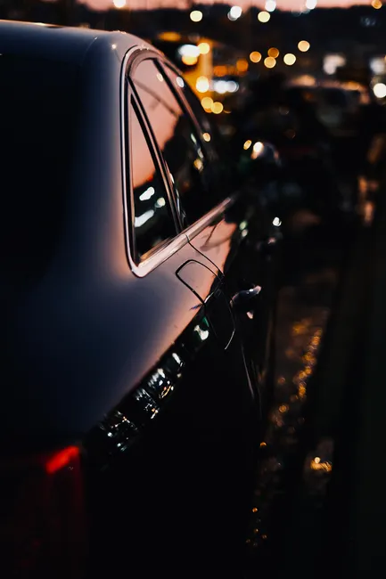 Detail Maserati Luxury Sedan Parked City Street Night Number 14