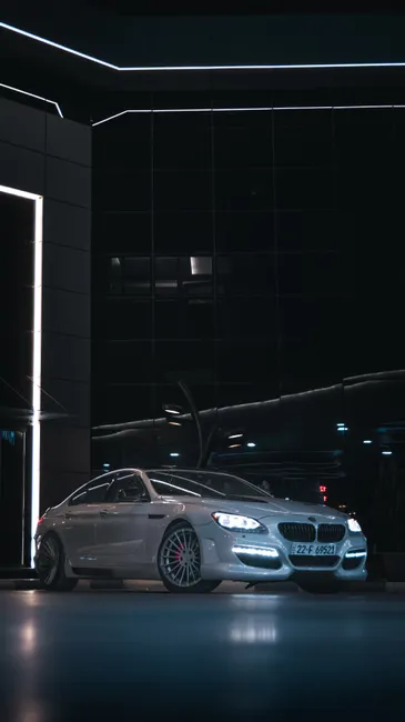 Detail Maserati Luxury Sedan Parked City Street Night Number 20