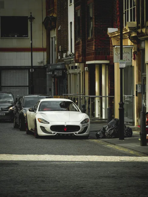 Detail Maserati Luxury Sedan Parked City Street Night Number 10