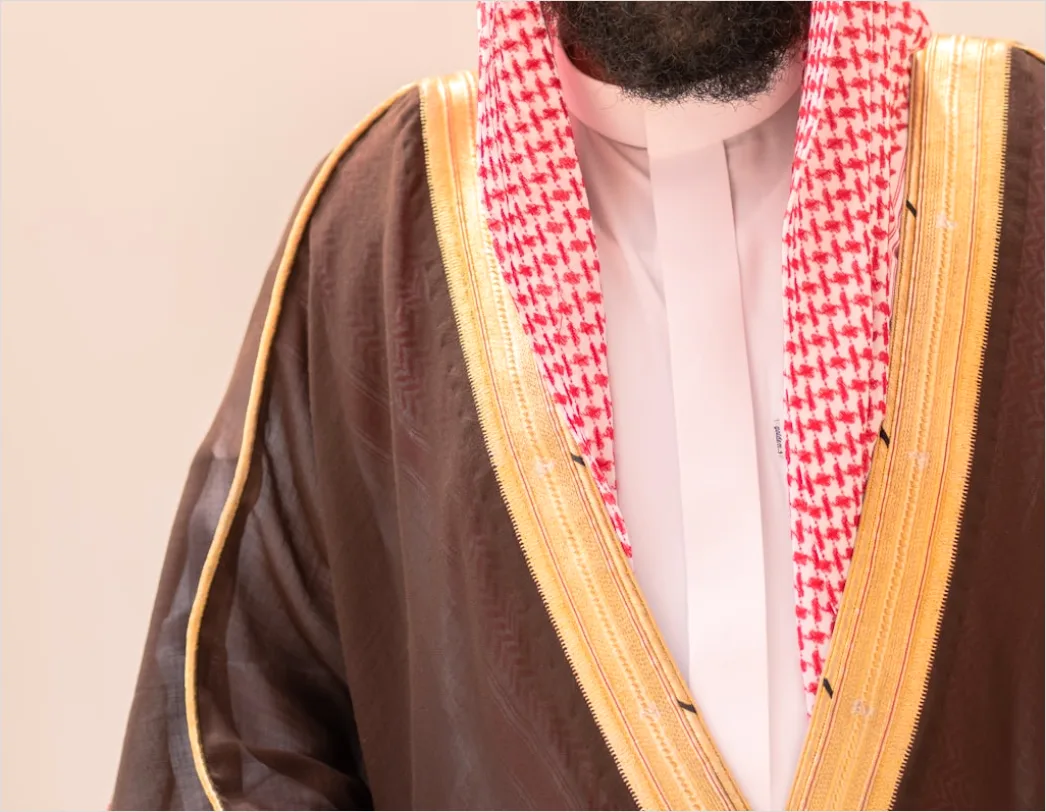 Detail Middle Eastern Man Portrait Traditional Clothing Number 18