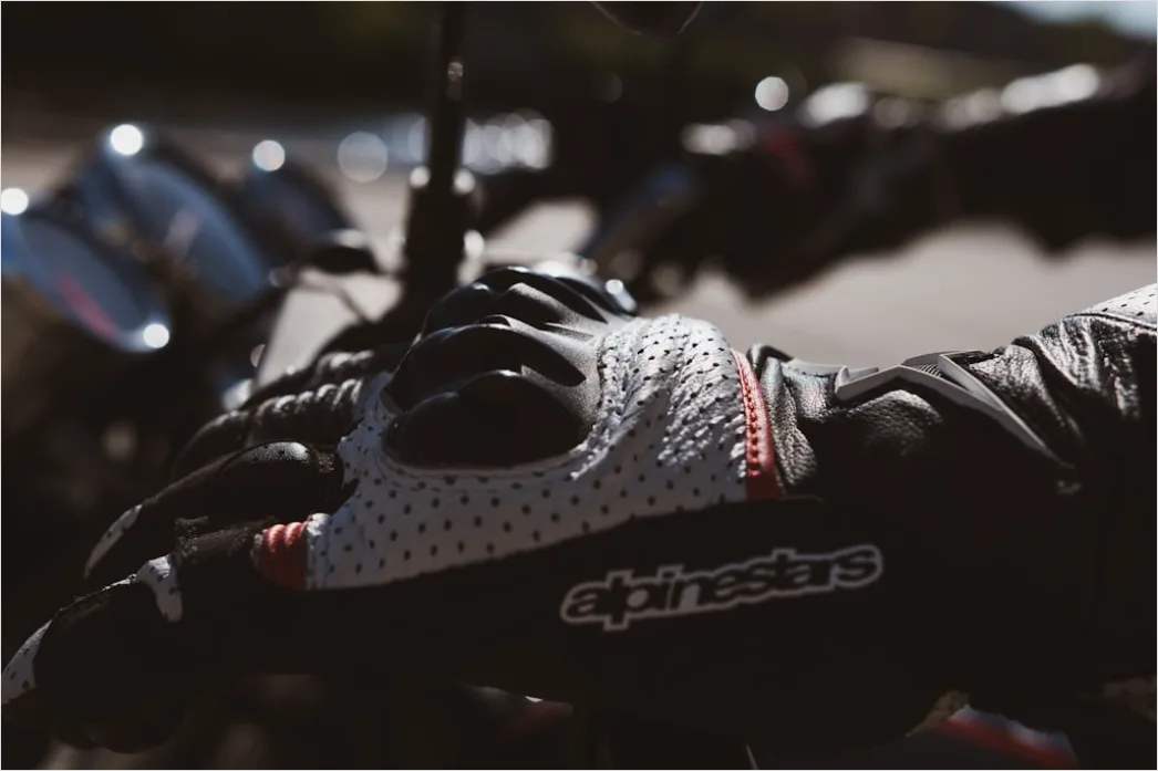 Detail Motorcycle Helmet And Gloves Flat Lay Detail Number 2