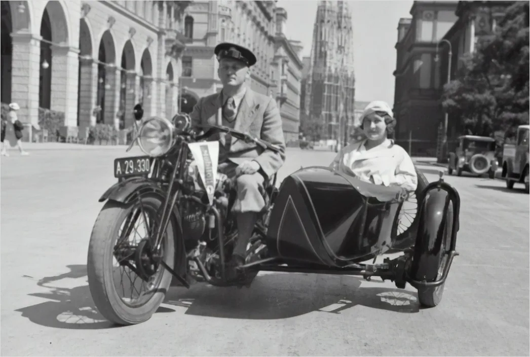 Detail Motorcycle Sidecar Vintage Road Trip Number 18