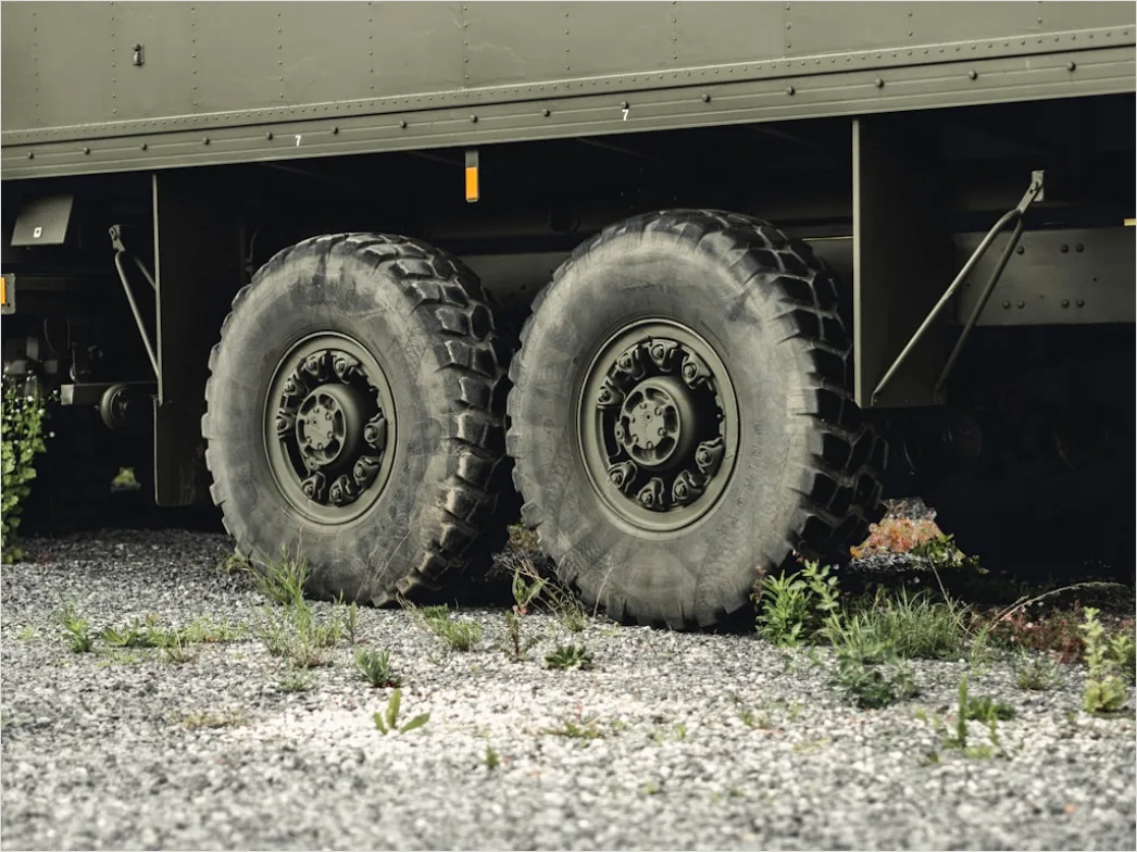 Detail Off Road Truck Lifted Suspension Close Up Number 9