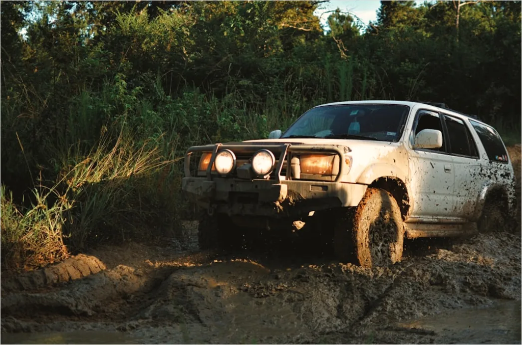 Detail Off Road Vehicle Winch Recovery Operation Number 19