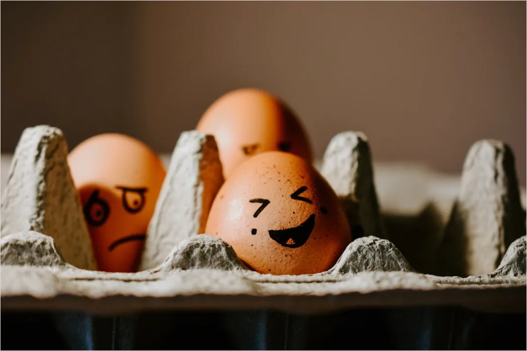 Detail Ostern Kind Portrait Korb Eier Lachen Number 19