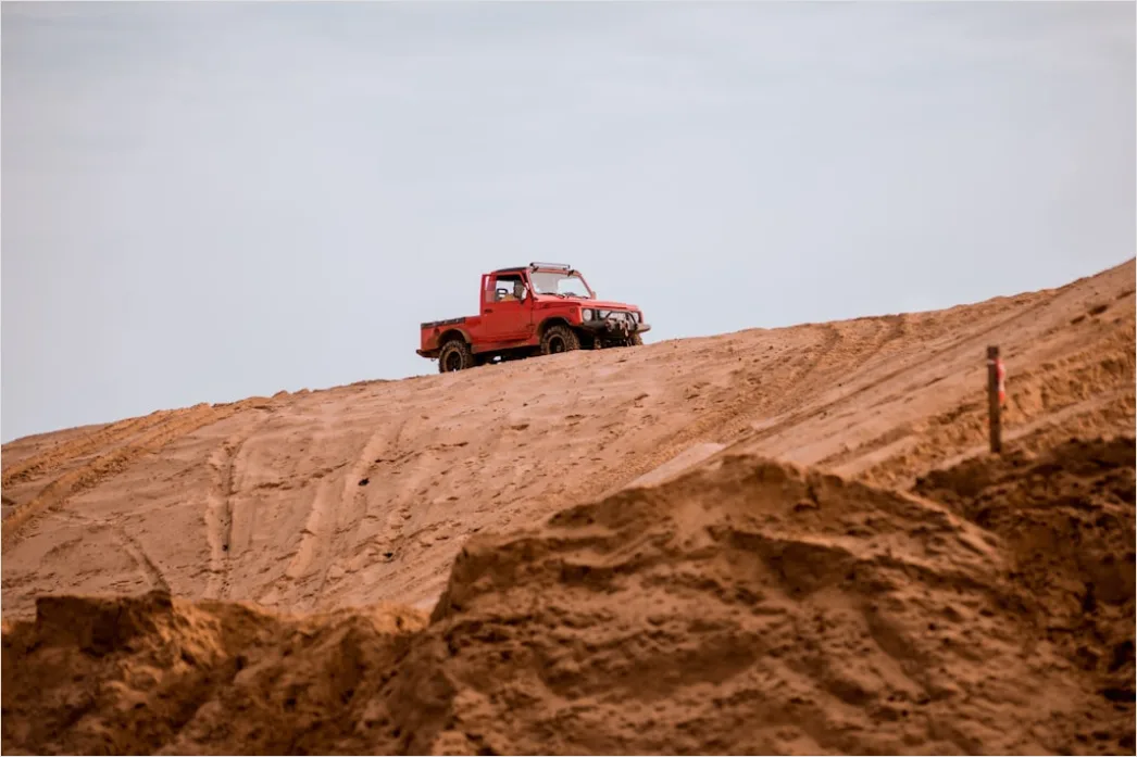 Detail Pickup Truck Off Road Desert Dunes Driving Number 4