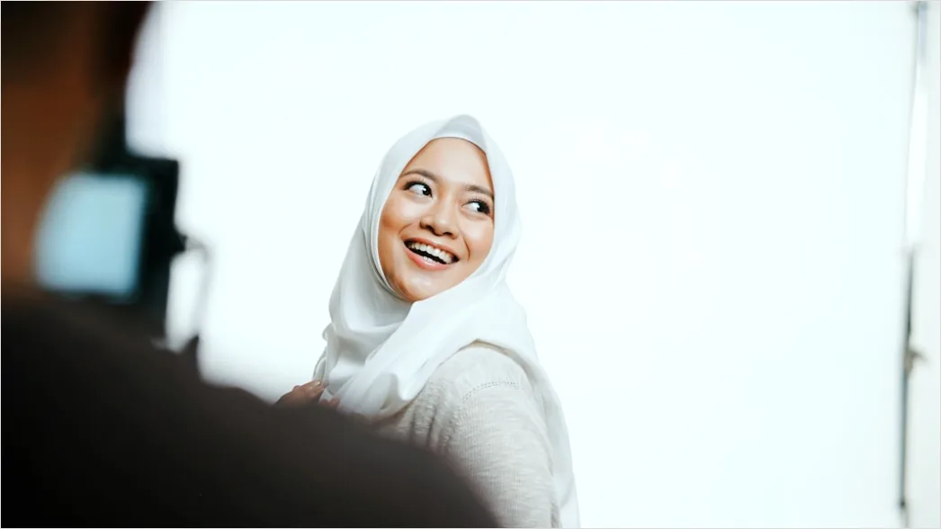 Detail Portrait Middle Eastern Woman Professional Setting Number 5