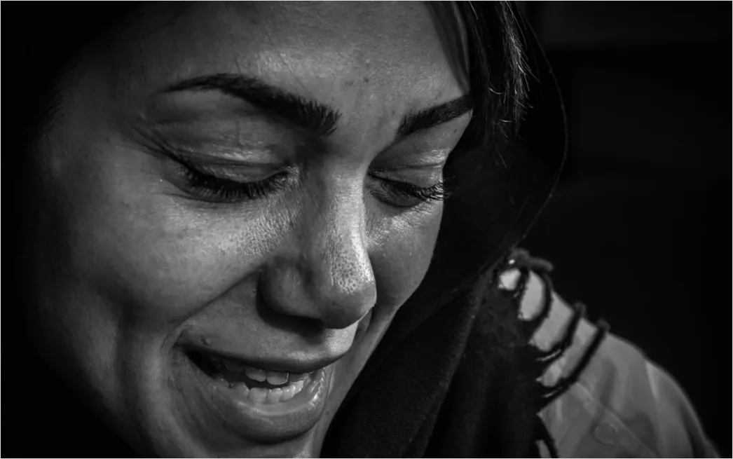 Portrait Woman Crying Emotional Vulnerable Close Up 6d9a