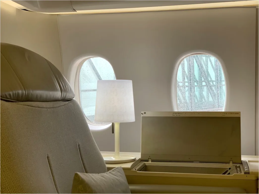 Detail Private Jet Interior Luxury Cabin Seating Number 17