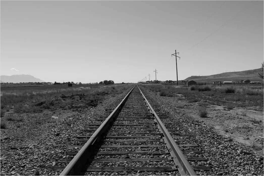 Detail Railway Track Perspective Leading Lines Photo Number 15
