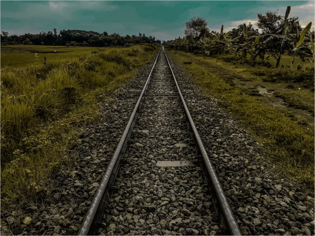Detail Railway Track Perspective Leading Lines Photo Number 17